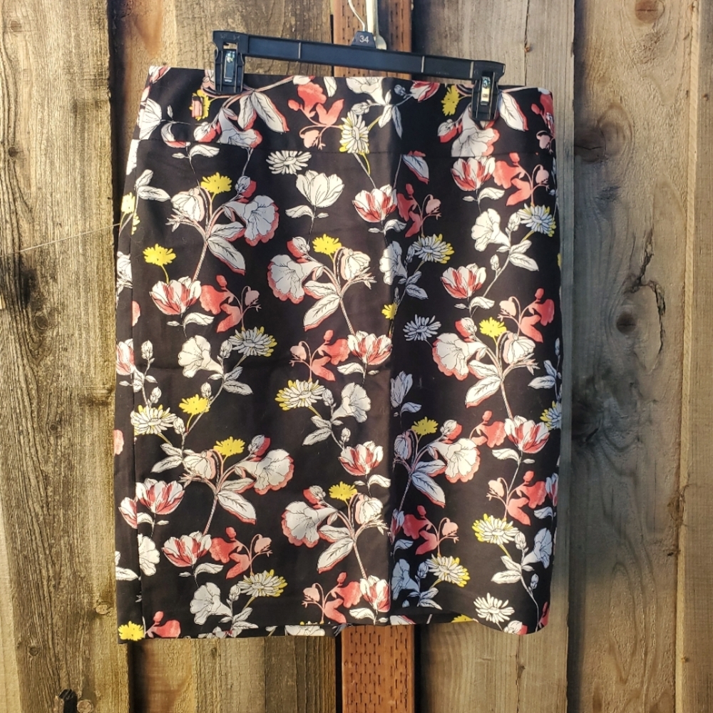 Liz Claiborne Pencil skirt